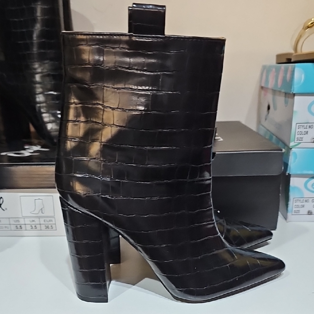 Black Croc-Embossed Ankle Boots Size 7